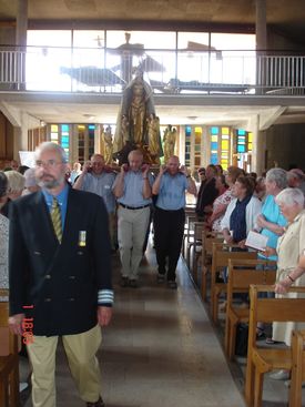 Entrée dans l'église, Bouchain